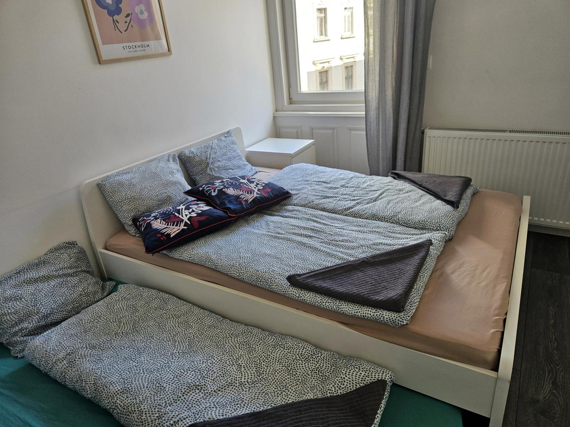 Stylish Riverside Rooms — Photos 1